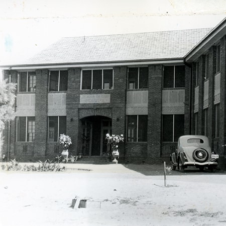 Black and white photograph of the front entrance of the  St John of God Hospital at Rivervale in 1937